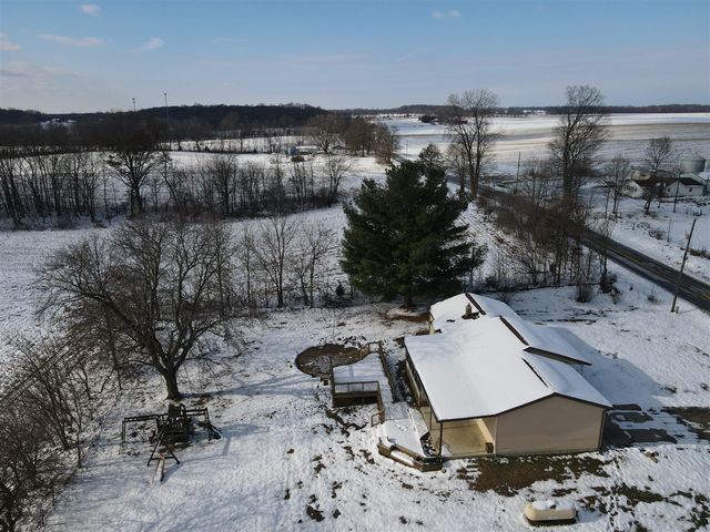 17455 Starbrick Road, Edwardsburg, MI 49112