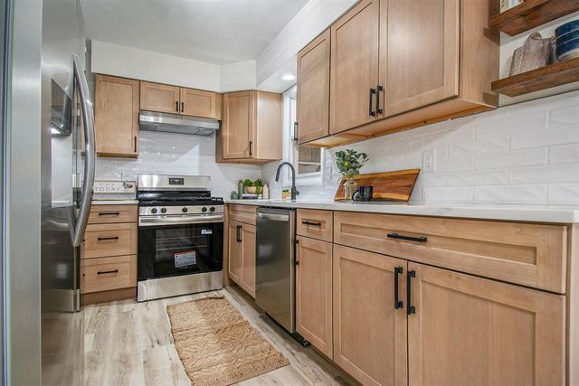 17455 Starbrick Road, Edwardsburg, MI 49112