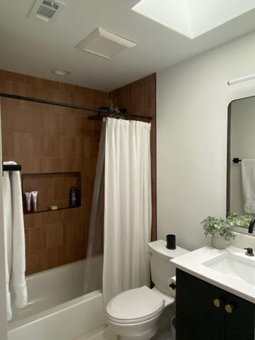 4609 Leslie Ave 1, Austin, TX 78721