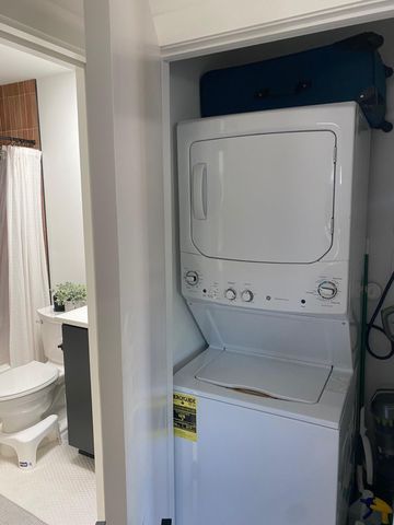 4609 Leslie Ave 1, Austin, TX 78721