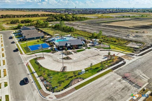 116 Painted Night Road, Hutto, TX 78634