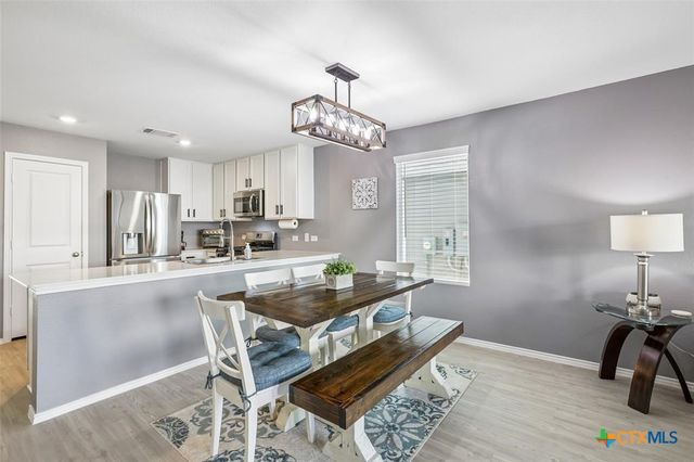116 Painted Night Road, Hutto, TX 78634
