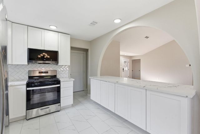 7707 Sorbete Drive, Houston, TX 77083