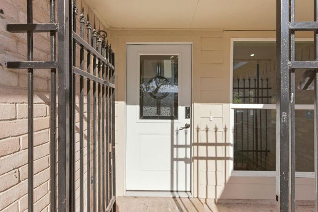 7707 Sorbete Drive, Houston, TX 77083