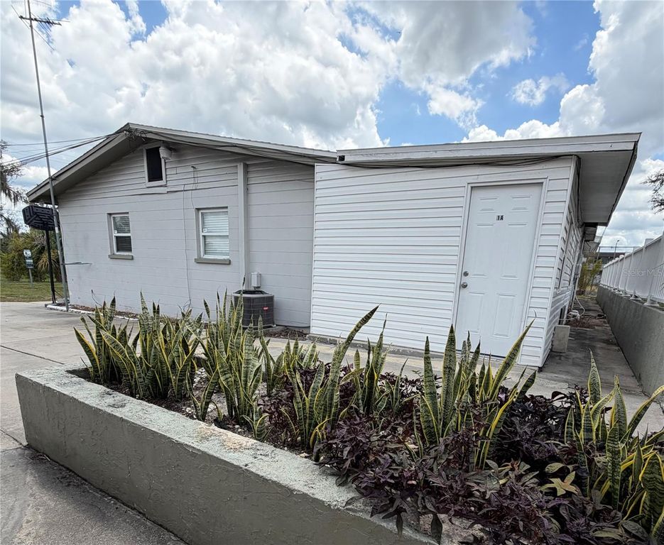 515 BON AIR STREET 1A, Lakeland, FL 33805