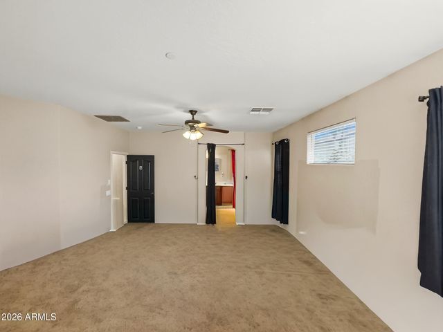 2925 E ANDRE Avenue, Gilbert, AZ 85298