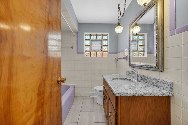 772 Memorial Drive, Calumet City, IL 60409