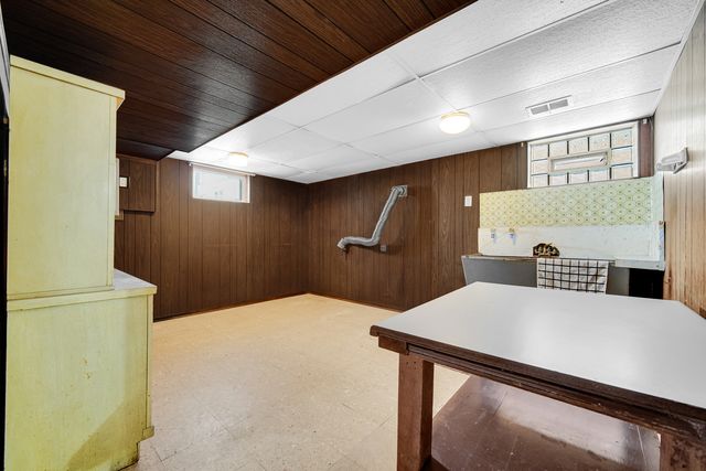 772 Memorial Drive, Calumet City, IL 60409