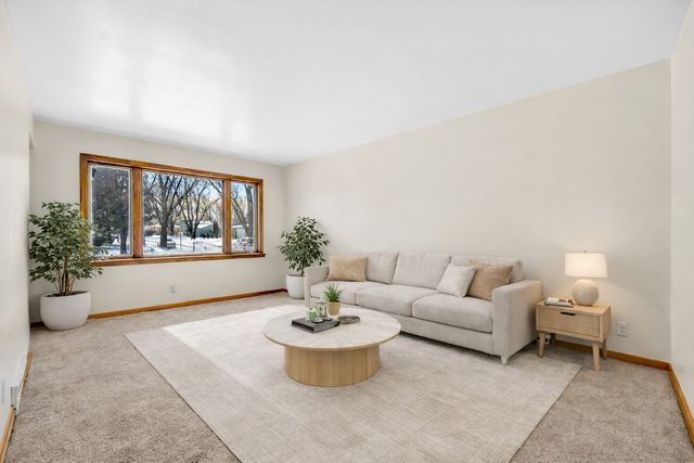 772 Memorial Drive, Calumet City, IL 60409