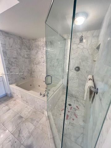 3600 Yacht Club Drive 504, Aventura, FL 33180