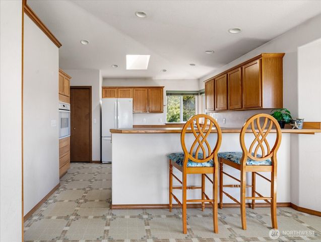 648 Hacienda Drive, Coupeville, WA 98239