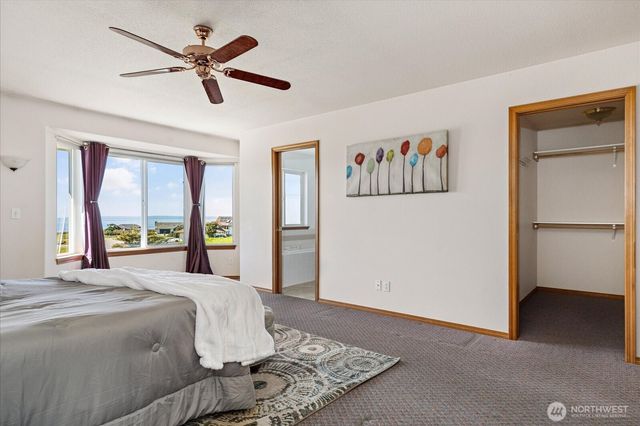 648 Hacienda Drive, Coupeville, WA 98239