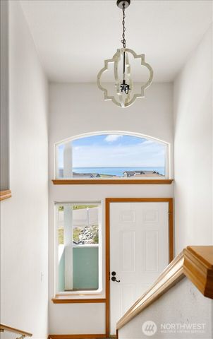 648 Hacienda Drive, Coupeville, WA 98239