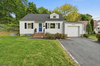 35 Deerfield Dr, West Orange Twp., NJ 07052