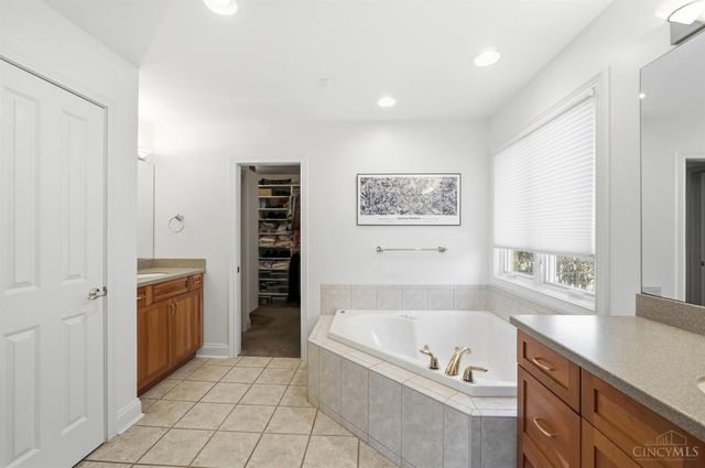 970 River Forest Drive, Maineville, OH 45039