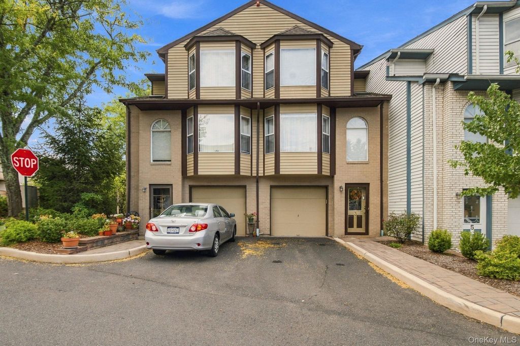 3 Nottingham Court, Nanuet, NY 10954 — exterior