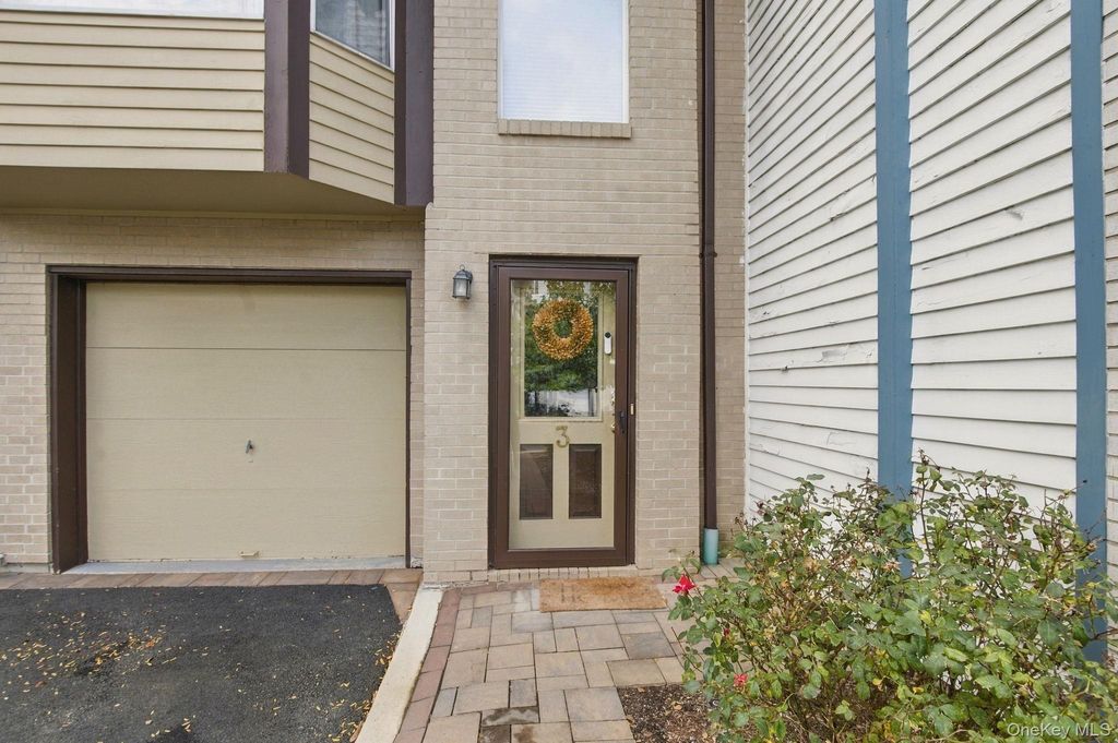3 Nottingham Court, Nanuet, NY 10954 — photo 3
