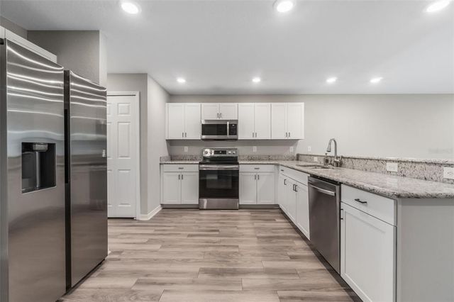 3070 FIELDWOOD CIRCLE, St Cloud, FL 34772