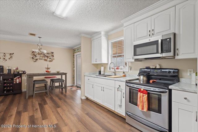 11990 SE 55th Lane, Morriston, FL 32668