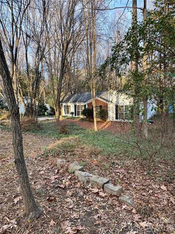 3823 Wonderland Drive, Matthews, NC 28104