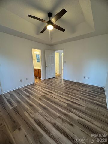 3823 Wonderland Drive, Matthews, NC 28104