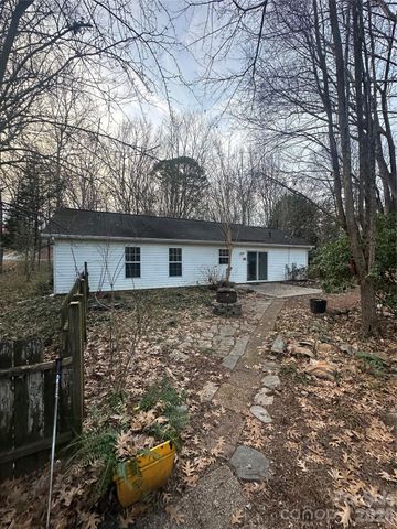 3823 Wonderland Drive, Matthews, NC 28104