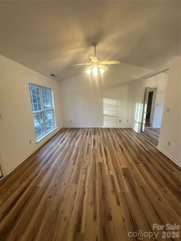 3823 Wonderland Drive, Matthews, NC 28104