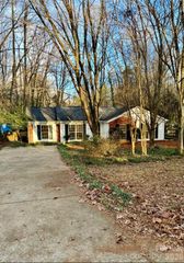 3823 Wonderland Drive, Matthews, NC 28104
