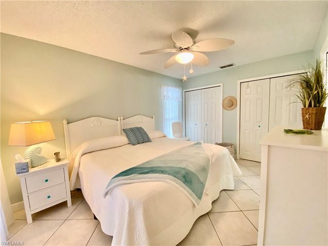 15546 Crystal Lake DR, North Fort Myers, FL 33917