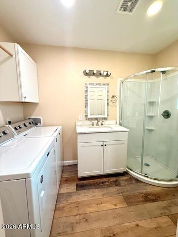 324 S OCOTILLO Drive, Apache Junction, AZ 85120