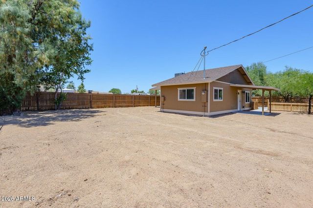 324 S OCOTILLO Drive, Apache Junction, AZ 85120