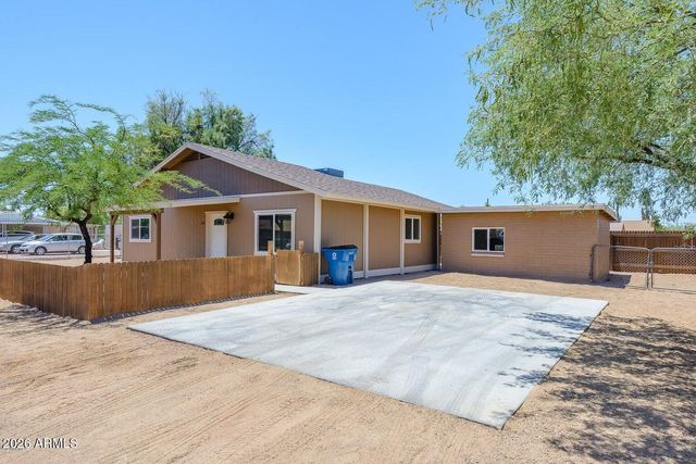 324 S OCOTILLO Drive, Apache Junction, AZ 85120