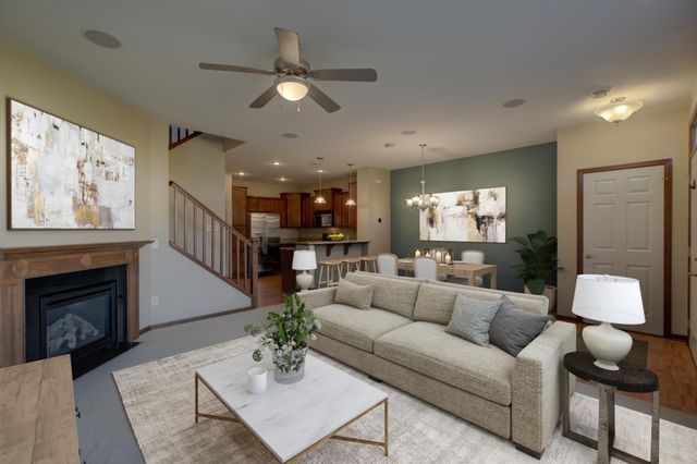 3352 Hazel Trail E, Woodbury, MN 55129