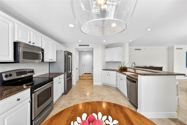 3702 N Highway A1A None 204, Fort Pierce, FL 34949