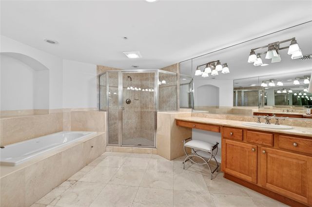 3702 N Highway A1A None 204, Fort Pierce, FL 34949