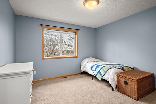 5365 Highland Trail, Big Lake, MN 55309