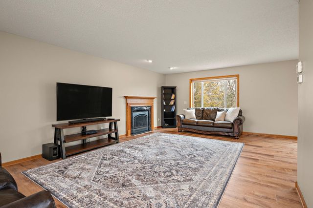 5365 Highland Trail, Big Lake, MN 55309