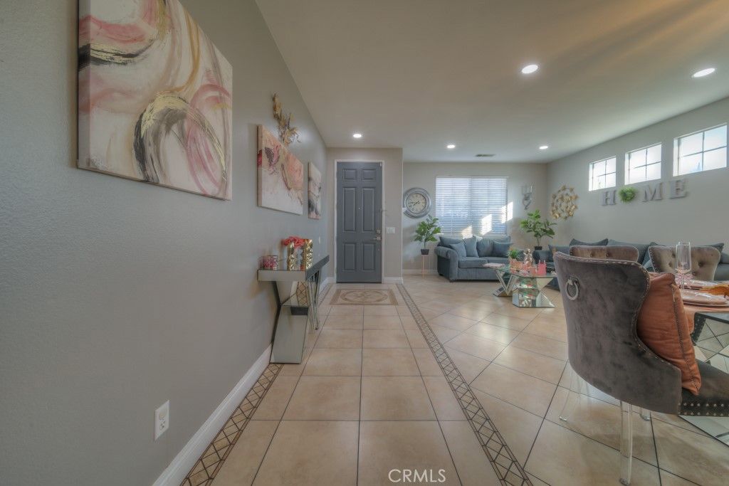 Image 11 of property listing at 11668 Minckler, Yucaipa, CA 92399