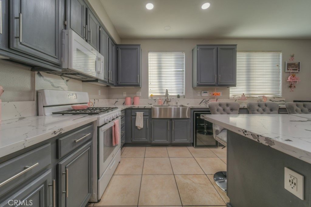 Image 15 of property listing at 11668 Minckler, Yucaipa, CA 92399