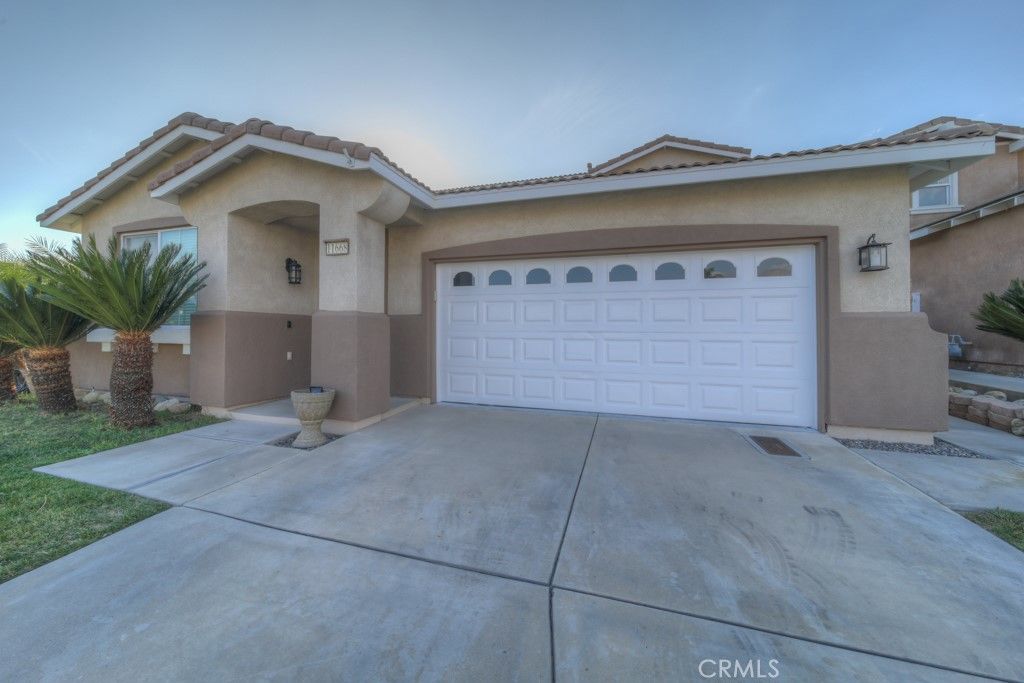 Image 3 of property listing at 11668 Minckler, Yucaipa, CA 92399