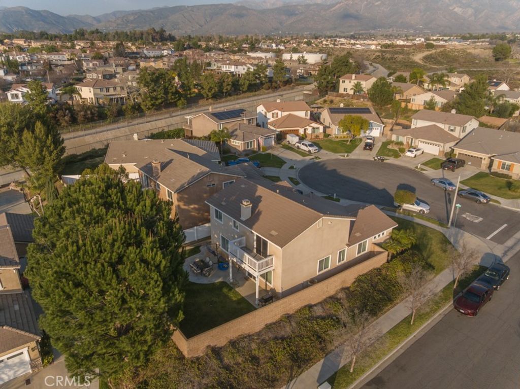 Image 63 of property listing at 11668 Minckler, Yucaipa, CA 92399