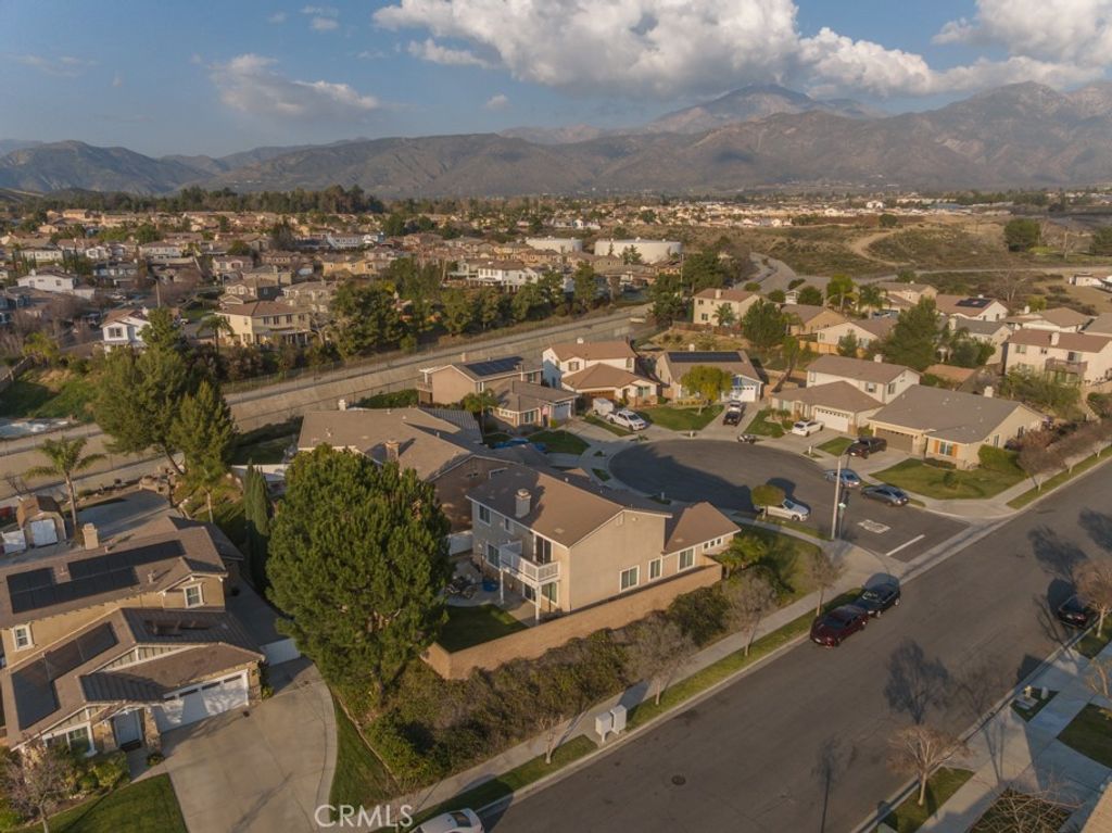 Image 64 of property listing at 11668 Minckler, Yucaipa, CA 92399