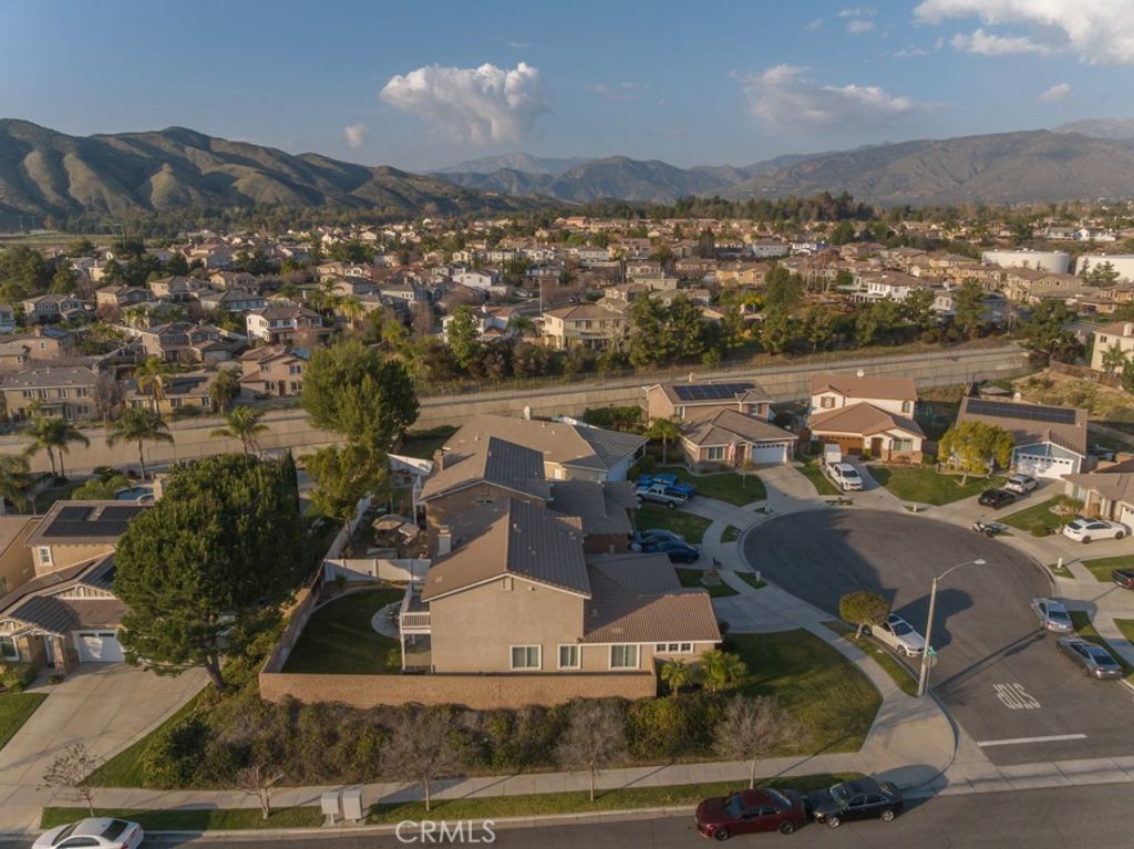 Image 66 of property listing at 11668 Minckler, Yucaipa, CA 92399