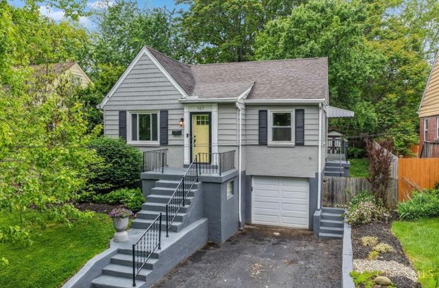 167 S Grove Avenue, Wyoming, OH 45215