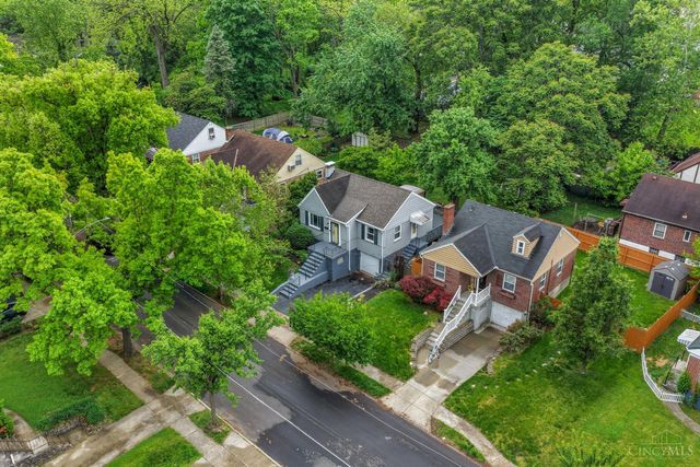 167 S Grove Avenue, Wyoming, OH 45215