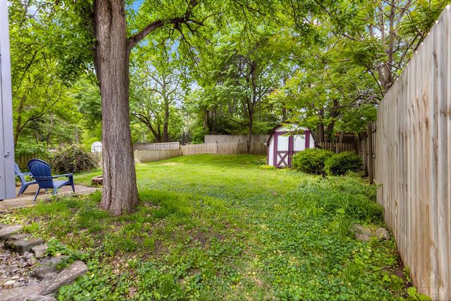 167 S Grove Avenue, Wyoming, OH 45215