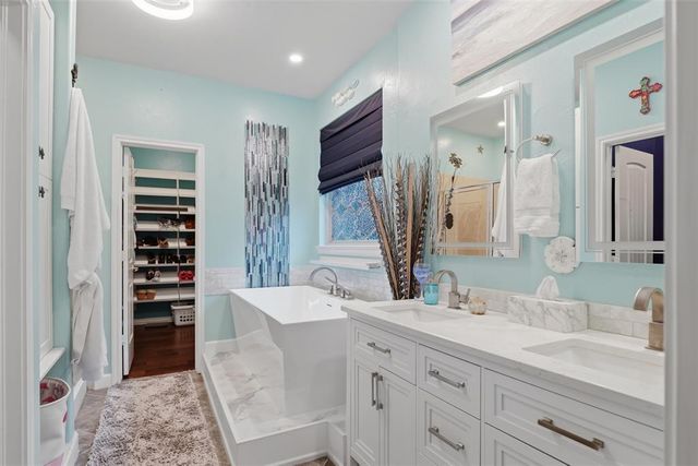 11001 SW 39th Court, Mustang, OK 73064