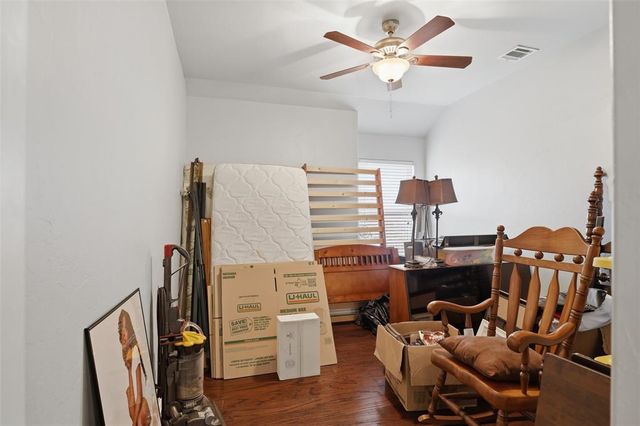 11001 SW 39th Court, Mustang, OK 73064
