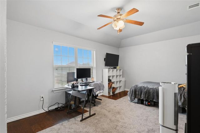 11001 SW 39th Court, Mustang, OK 73064