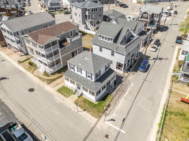7 Concord Avenue, Hampton, NH 03842